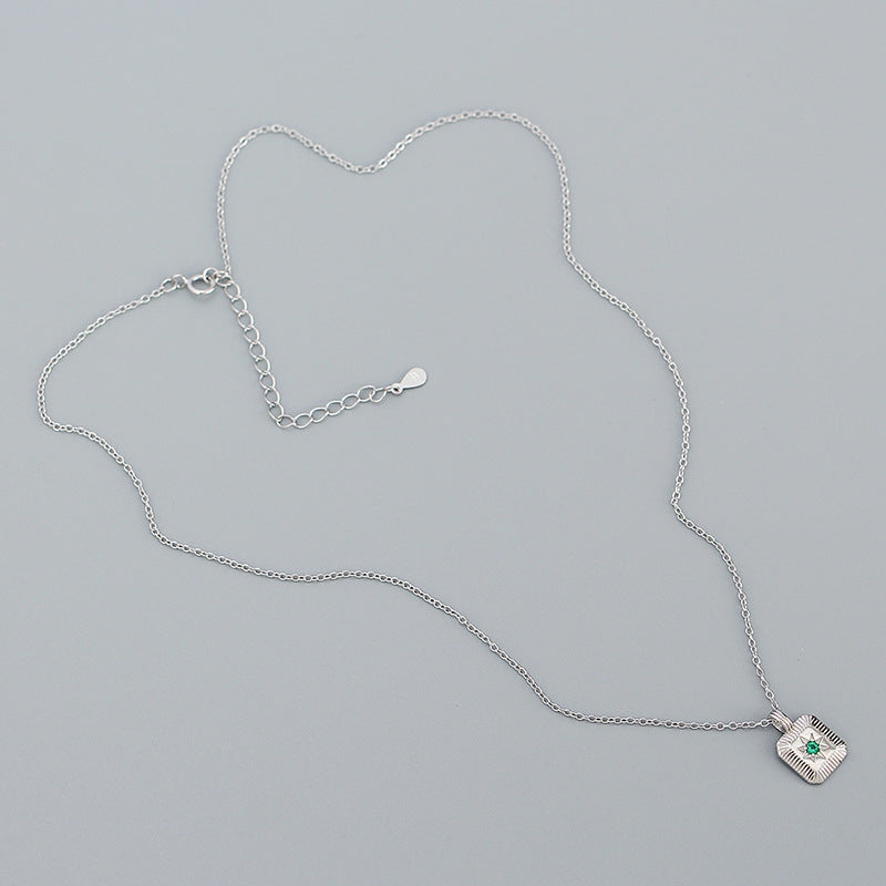 The Green Star Necklace