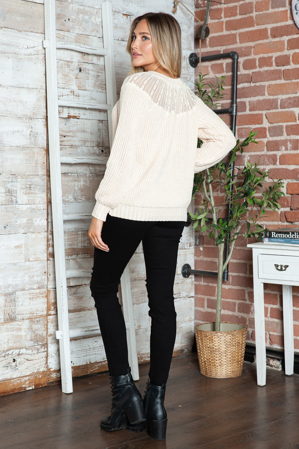 Round Neck Rib-Knit Sweater